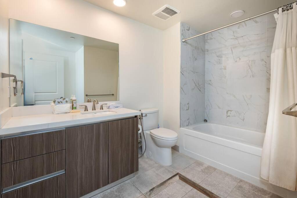 Luxurious Penthouse In Beverly Hills - Sleeps 10 Λος Άντζελες Εξωτερικό φωτογραφία
